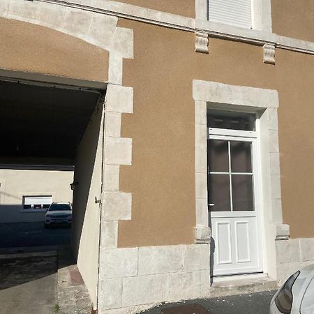 Apartmán Le Studio - Logement Entier A Déols Exteriér fotografie