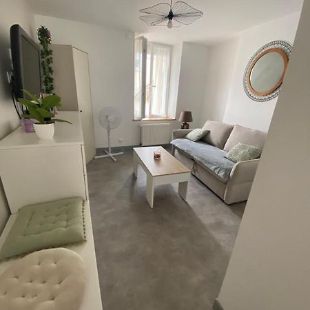 Apartmán Le Studio - Logement Entier A Déols Exteriér fotografie