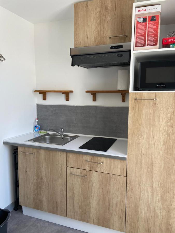 Apartmán Le Studio - Logement Entier A Déols Exteriér fotografie