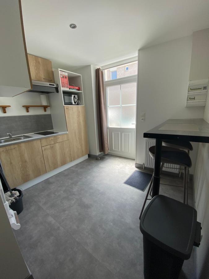 Apartmán Le Studio - Logement Entier A Déols Exteriér fotografie