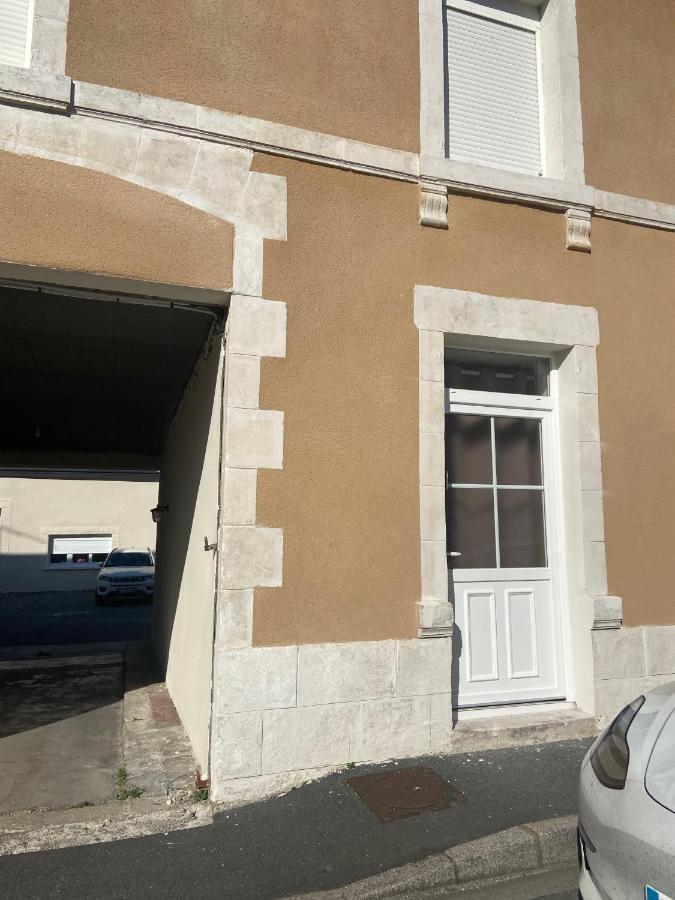 Apartmán Le Studio - Logement Entier A Déols Exteriér fotografie