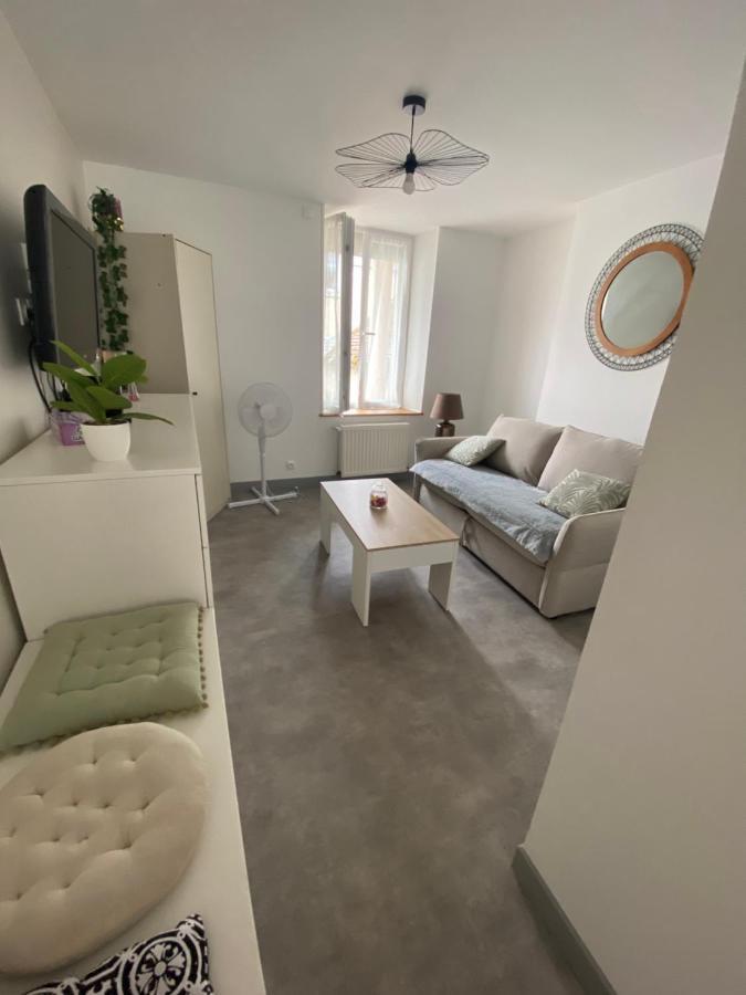 Apartmán Le Studio - Logement Entier A Déols Exteriér fotografie