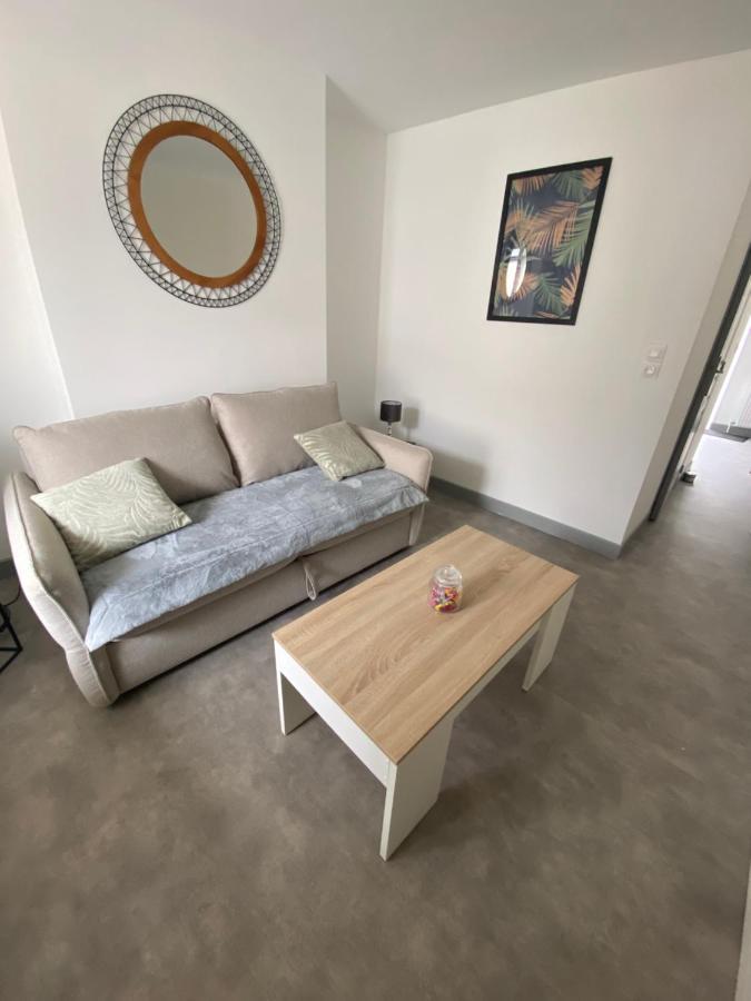 Apartmán Le Studio - Logement Entier A Déols Exteriér fotografie