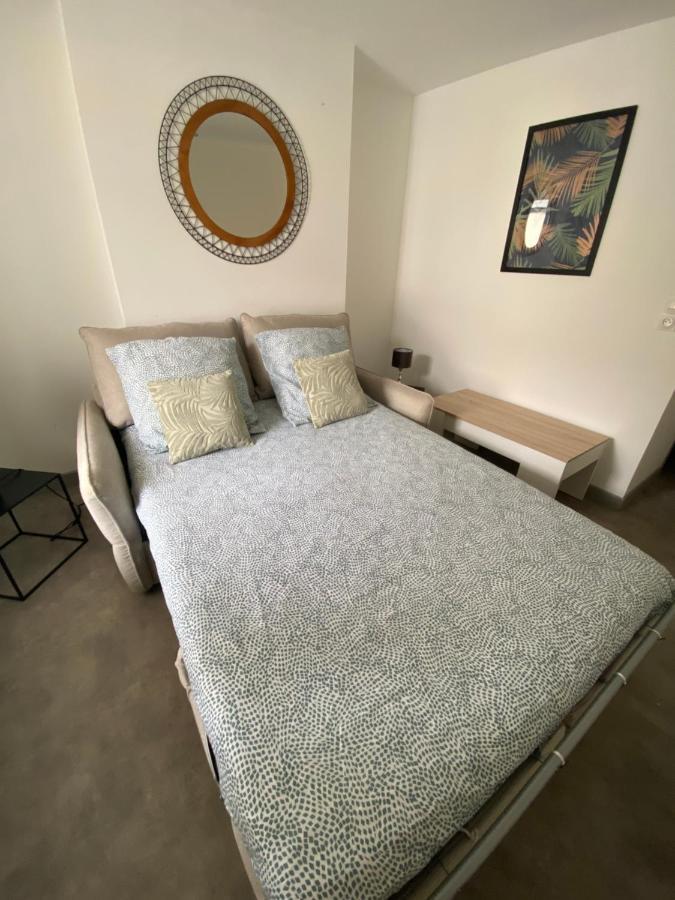 Apartmán Le Studio - Logement Entier A Déols Exteriér fotografie